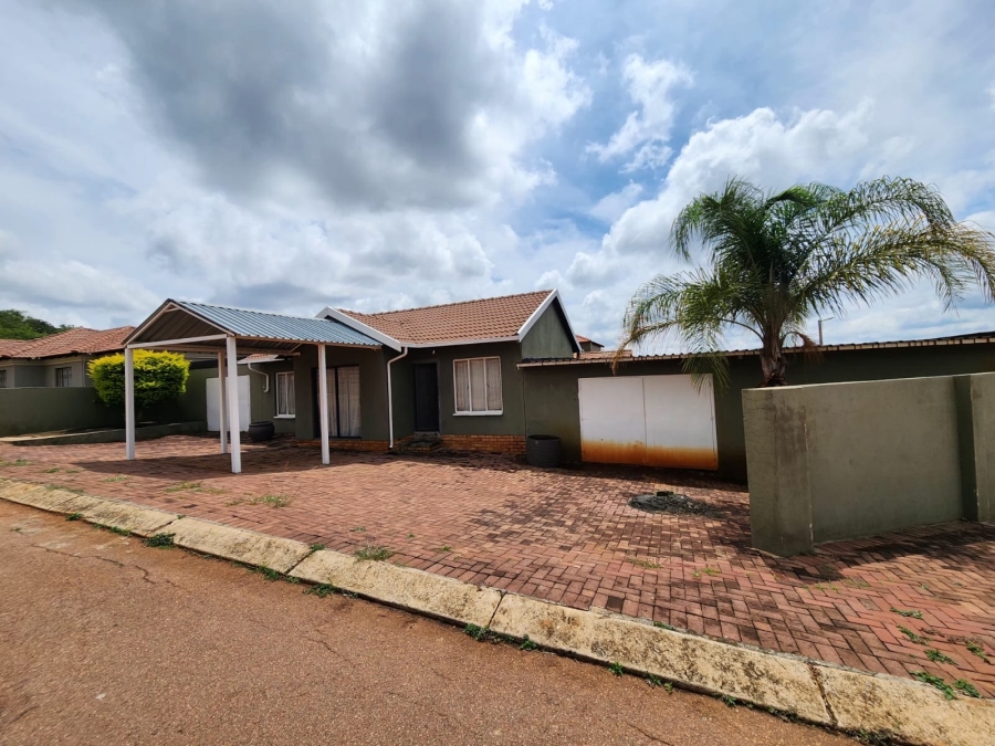 3 Bedroom Property for Sale in Tlhabane West North West